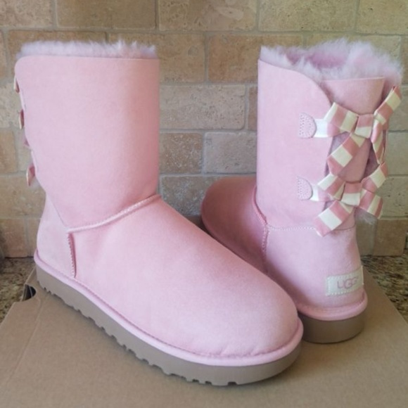 UGG Shoes - NEW Ugg Bailey Stripe Bow in Blush Pink sz 9